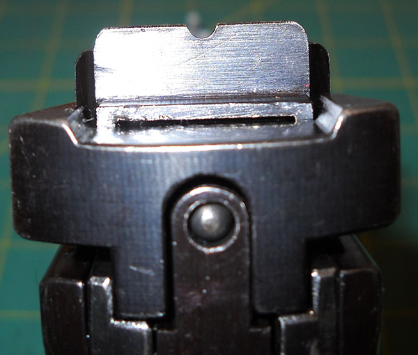 detail, m/40 rear sight (with blurry front sight blade in background)